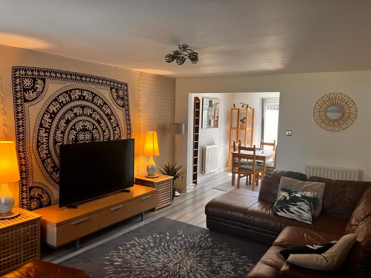 Urban Escape Glasgow Green Free Parking 20Min Walk To City Center Екстер'єр фото
